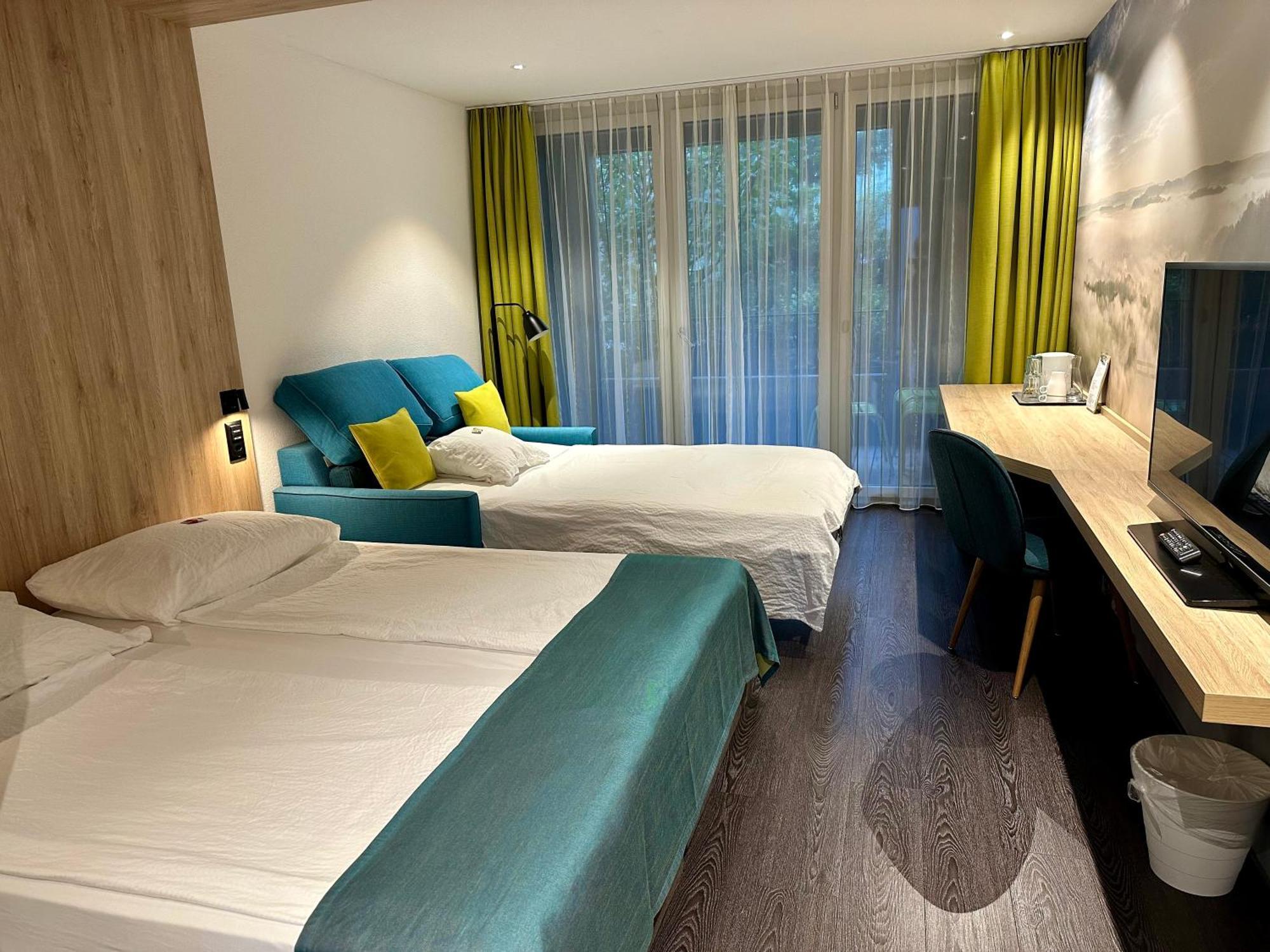 Hotel Sleep&Stay - Self Check-In Eglisau Exterior photo