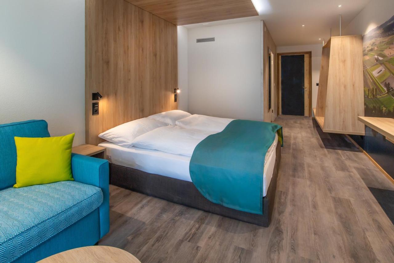 Hotel Sleep&Stay - Self Check-In Eglisau Exterior photo